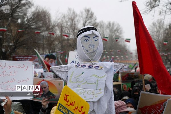 حضور پرشور مردم همدان در راهپیمایی ۲۲بهمن