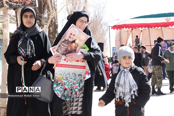 حاشیه های راهپیمایی 22 بهمن آباده