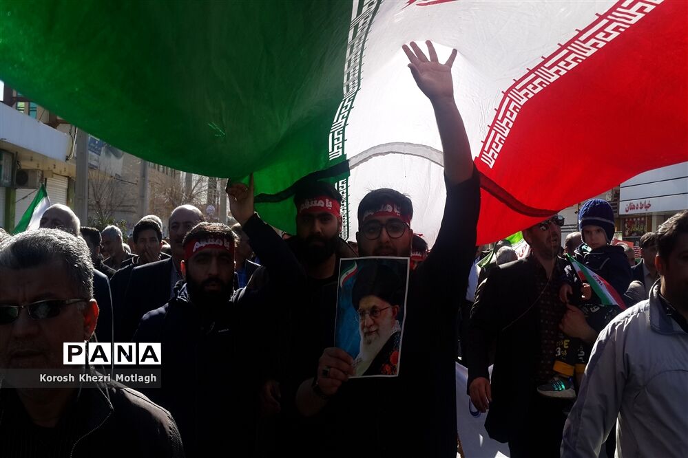 راهپیمایی 22 بهمن و اربعین شهادت حاج قاسم سلیمانی در کازرون