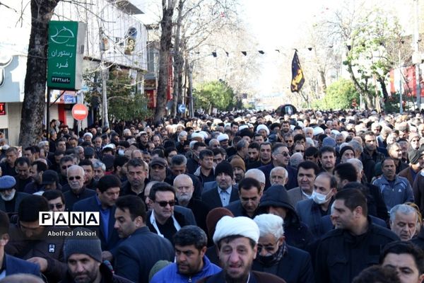 تشییع پیکر آیت‌الله طبرسی در ساری