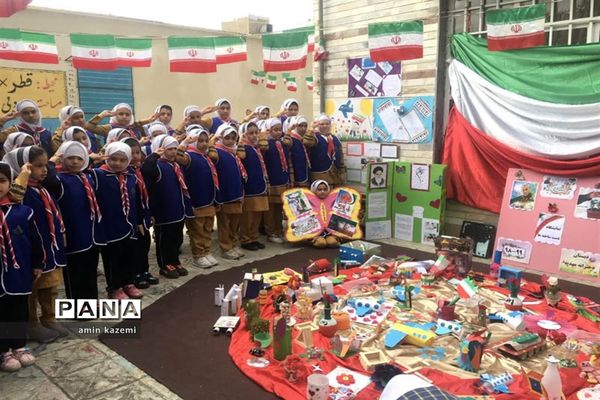 برگزاری جشن دهه فجر در مدارس داراب