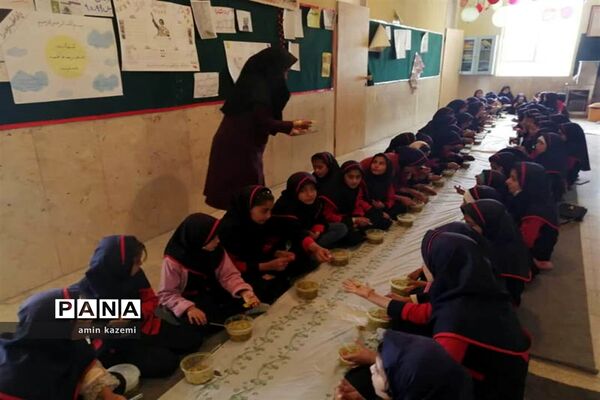 برگزاری جشن دهه فجر در مدارس داراب