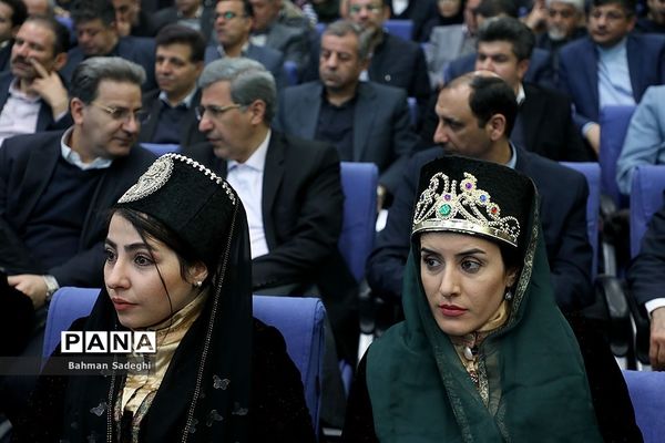 افتتاح سیزدهمین نمایشگاه بین المللی گردشگری و سی و سومین نمایشگاه ملی صنایع دستی تهران