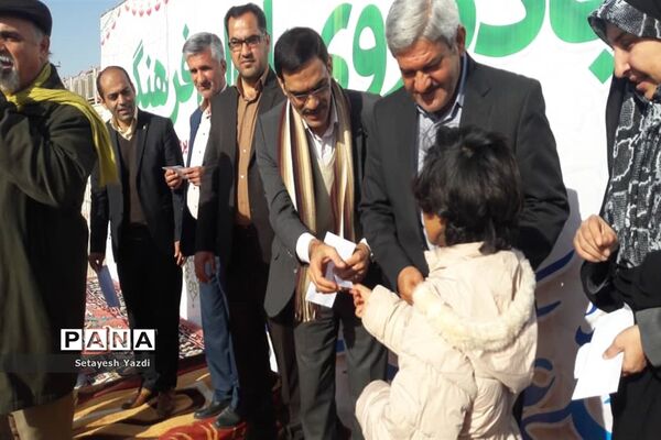 همایش پیاده‌روی ۲۰۰۰نفری بانوان فرهنگی ناحیه یک اهواز