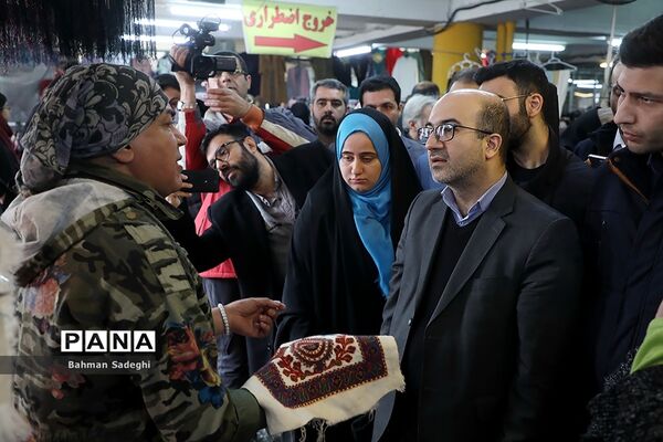 بازدید دو عضو شورای شهرتهران  ازجمعه بازار  پروانه