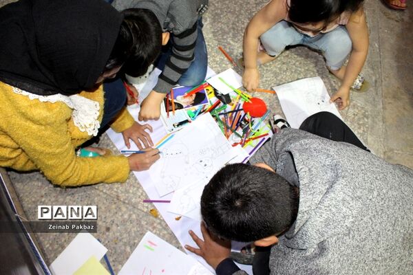 ایستگاه صلواتی در میدان امام خمینی (ره) بوشهر