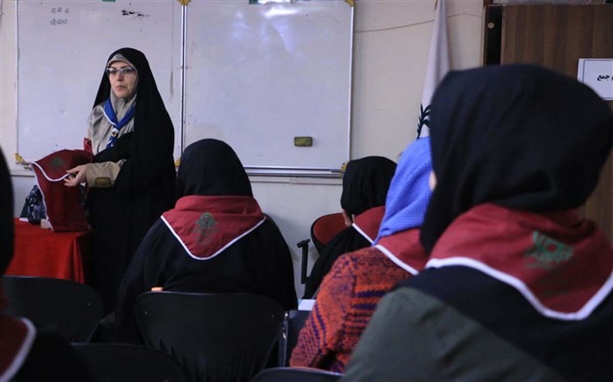 برگزاری جلسه توانمند سازی مربیان پیشتاز منطقه یک در کانون رضوان