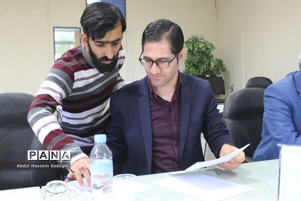 جلسه کارگروه تخصصی بزرگداشت هفته تربیت اسلامی و روز امور تربیتی استان بوشهر