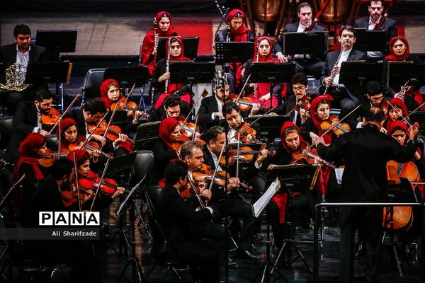 چهارمین شب سی و پنجمین جشنواره موسیقی فجر