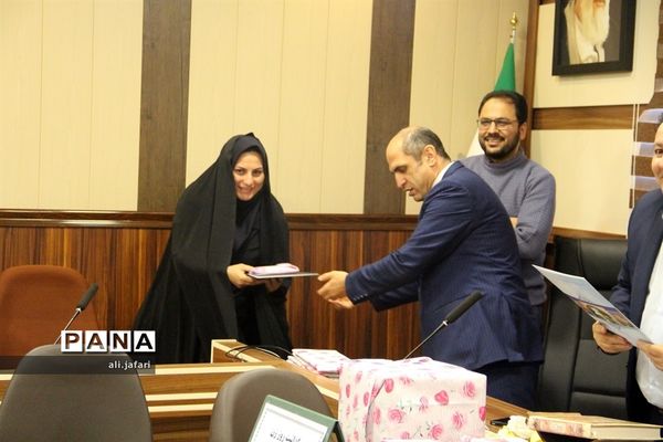 بزرگداشت میلاد حضرت فاطمه زهرا(س) در آموزش و پرورش شهرری