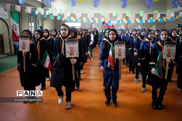 برگزاری مانور تشکیلاتی یاوران  انقلاب درچهاردانگه