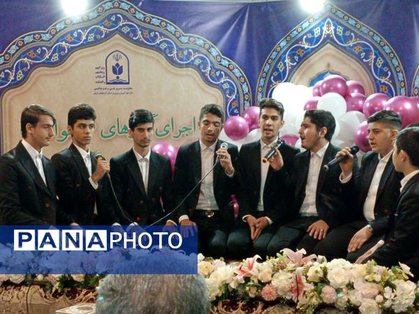 قاب‌های دانش‌آموزی در نمایشگاه قرآن و عترت مصلی تبریز