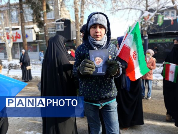 برگزاری راهپیمایی ۲۲ بهمن ماه در شهرستان نیشابور 