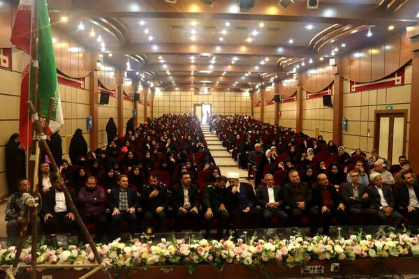 کاروان زیارتی راهیان نور دبیرستان شاهد کوثر شهرستان رباط‌کریم
