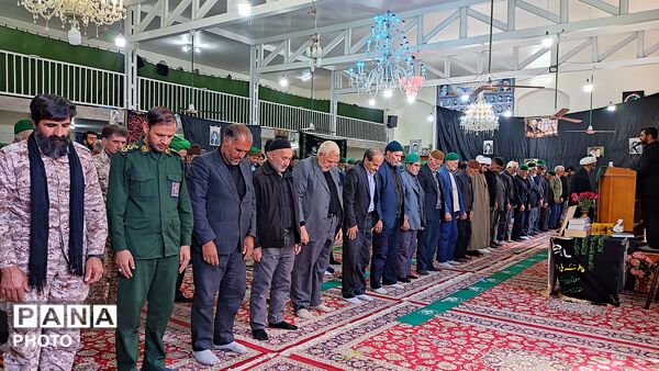 اقامه نماز عبادی سیاسی جمعه در شهر دارالسادات بار نیشابور 