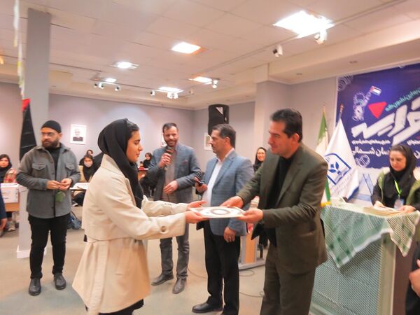 برگزاری رویداد آخراشه در هنرستان هنرهای زیبا 