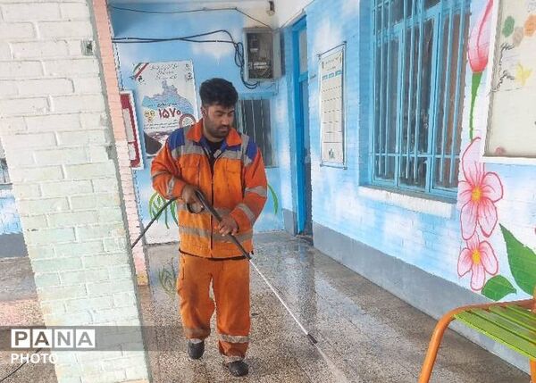 آماده سازی مدرسه شهید ابراهیم تنیده بندرعباس 