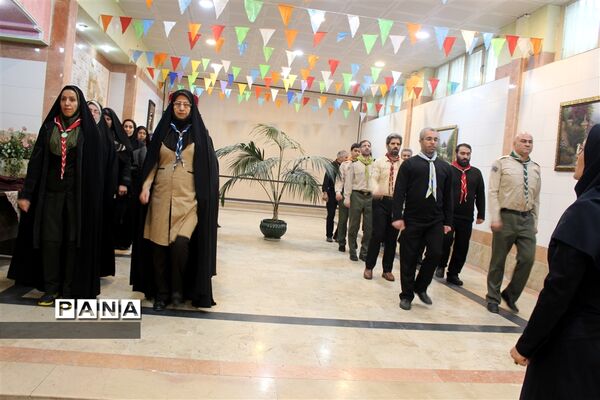 جلسه توجیهی مربیان راهنما و مربیان مدارس ویژه تشکل پیشتاز سازمان دانش‌آموزی استان البرز