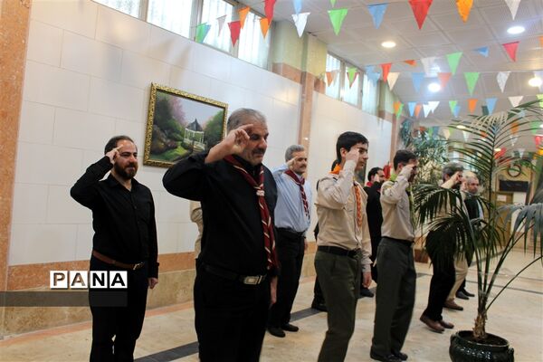 جلسه توجیهی مربیان راهنما و مربیان مدارس ویژه تشکل پیشتاز سازمان دانش‌آموزی استان البرز