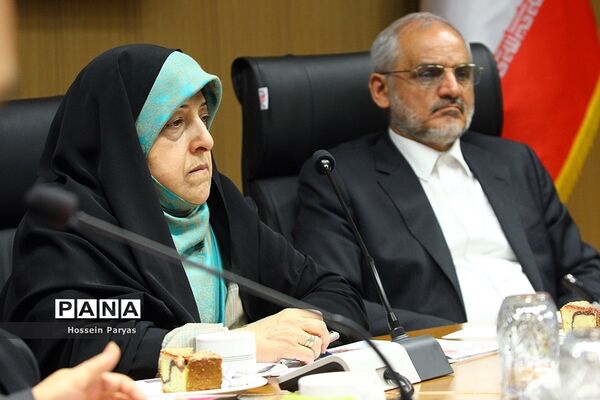 آیین موافقت‌نامه بین وزارت آموزش و پرورش با معاونت ریاست‌جمهوری در امور زنان و خانواده