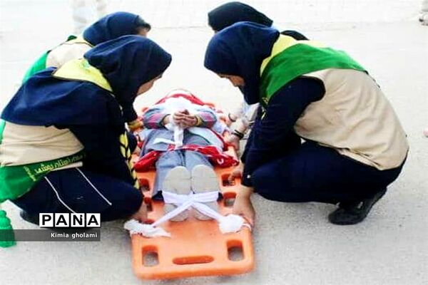 همایش یاوران انقلاب در گناوه