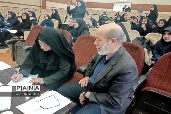 جشنواره سرود و نمایش مدارس  آباده