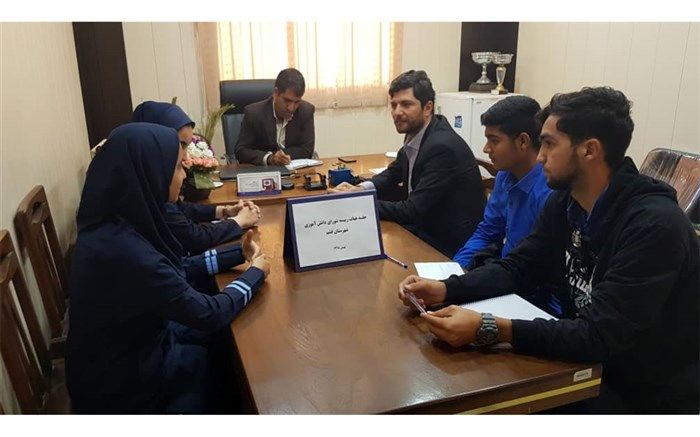 دومین جلسه اعضای هیات رییسه مجلس دانش آموزی قشم برگزار شد