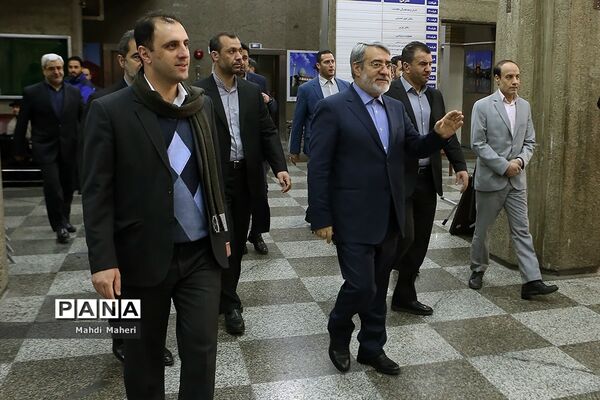 آغاز رسمی انتخابات یازدهمین دوره مجلس شورای اسلامی و اولین میان دوره پنجمین مجلس خبرگان رهبری