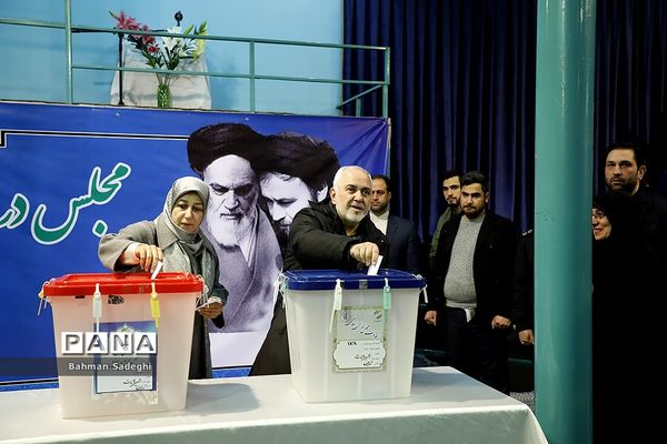 یازدهمین دوره انتخابات مجلس شورای اسلامی و میان‌دوره‌ای مجلس خبرگان رهبری