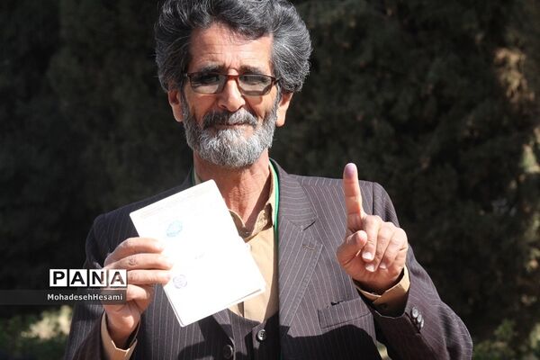 حضور با شکوه مردم شهرستان بیرجند در یازدهمین  انتخابات مجلس