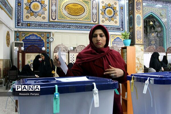 یازدهمین دوره انتخابات مجلس شورای اسلامی و میان‌دوره‌ای مجلس خبرگان رهبری