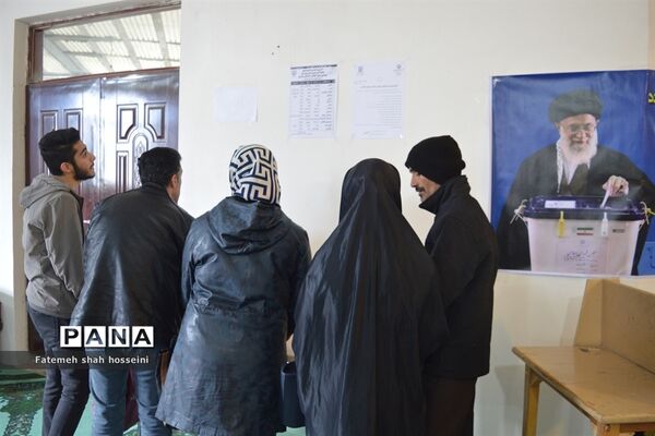 برگزاری  انتخابات یازدهمین دوره مجلس شورای اسلامی در فیروزکوه