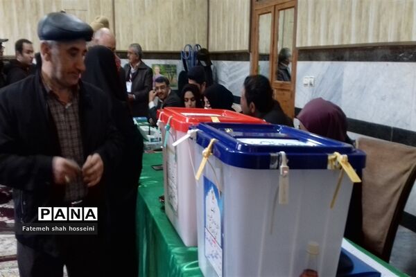 برگزاری  انتخابات یازدهمین دوره مجلس شورای اسلامی در فیروزکوه