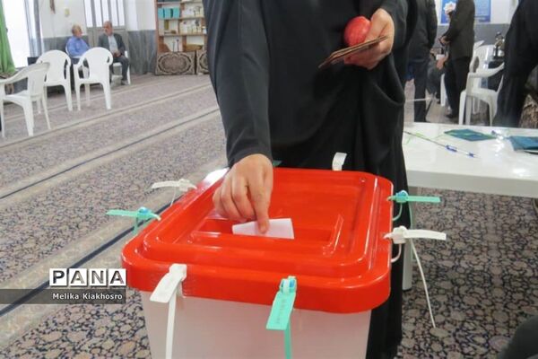 یازدهمین دوره انتخابات مجلس شورای اسلامی در محمودآباد