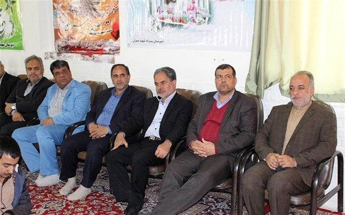 درآیین تجلیل از70دانش آموزدبیرستان شهیدچمران مطرح شد: پیش بینی 40 پایگاه اعتکاف علمی در نوروز 99