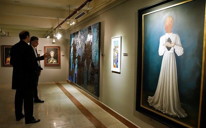 گشتی در «چارسوی هنر»؛ از نقاشی صورتی محمد احصایی تا«شجریان و همنوازان»