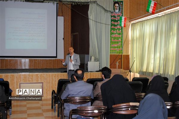 جلسه توجیهی پیشگیری از کرونا در تایباد