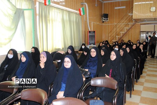 جلسه توجیهی پیشگیری از کرونا در تایباد