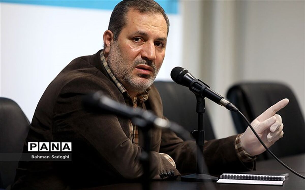 تهیه بسته‌های آموزشی و اعطای گواهینامه بهداشت به پرسنل خدماتی سازمان دانش‌آموزی