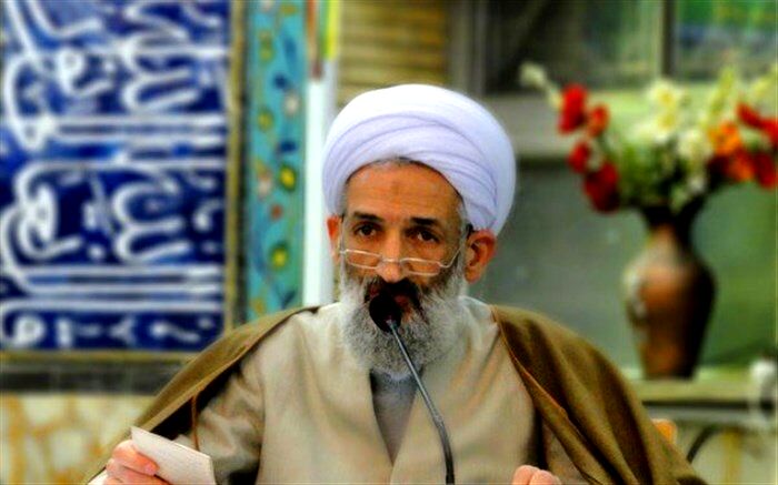  نماینده ولی فقیه در مازندران: در حال حاضر امنیت بهداشتی واجب‌تر از همه چیز است