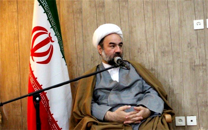 امام جمعه زاهدان: مهمترین کار دستگاه آموزش و پرورش، به روزرسانی مربیان امور تربیتی است