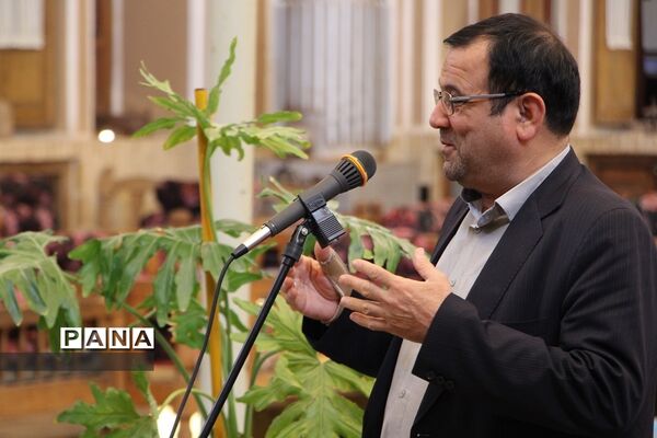رونمایی از پوستر جشنواره نمایش عروسکی در یزد