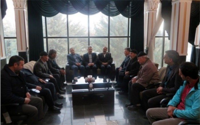 تفاهم نامه احداث دو مدرسه خیرساز روستایی در ملکان امضا شد