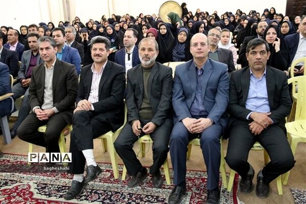برپائی نمایشگاه توانمندی های اعضای کانون های فرهنگی و تربیتی در یزد