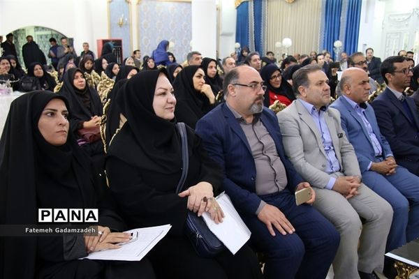 همایش تجلیل از پژوهشگران برتر آموزش و پرورش اسلامشهر