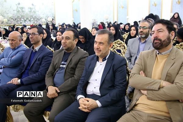 همایش تجلیل از پژوهشگران برتر آموزش و پرورش اسلامشهر