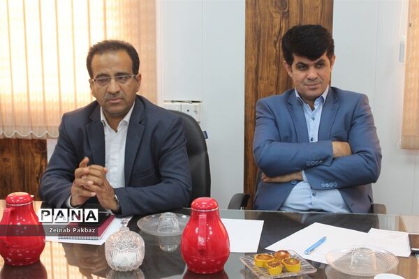 جلسه کارگروه مراکز پیش دبستانی اداره‌کل آموزش و پرورش استان بوشهر