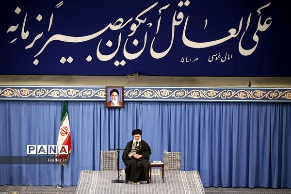 دیدار هزاران نفر از مردم استان آذربایجان شرقی با رهبر معظم انقلاب
