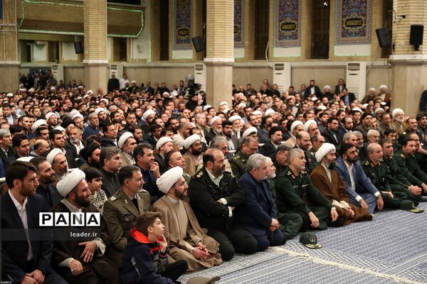 دیدار هزاران نفر از مردم استان آذربایجان شرقی با رهبر معظم انقلاب