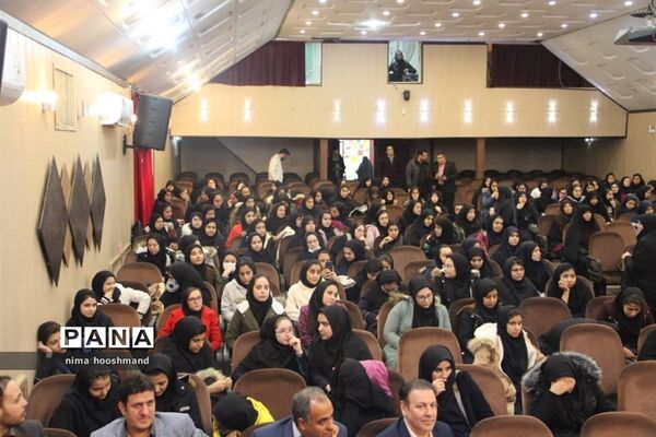 برگزاری همایش رأی اولی‌های ناحیه یک ری